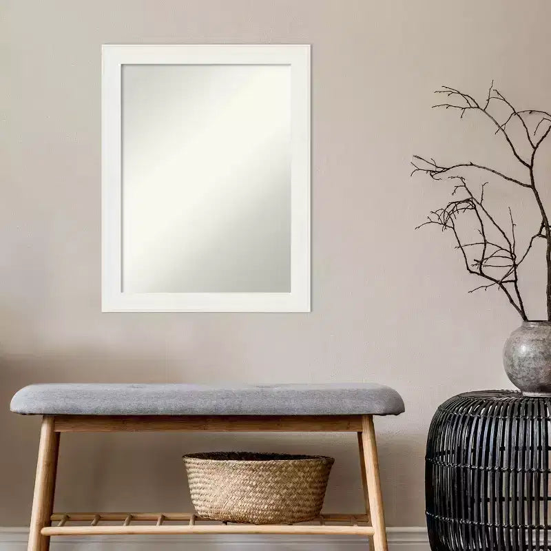 Miroir mural étroit de 22 po x 28 po blanc, sans biseau, pour vanité -