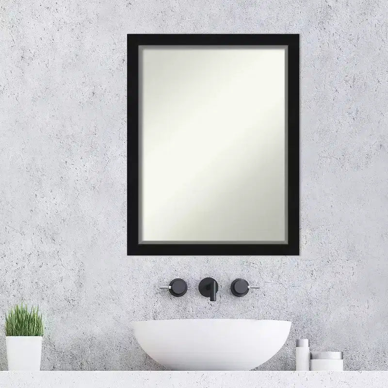 Miroir mural étroit de salle de bain en Eva, non biseauté, 21 po x 27 po, noir - : Rectangulaire moderne, cadre en polystyrène, fixation murale